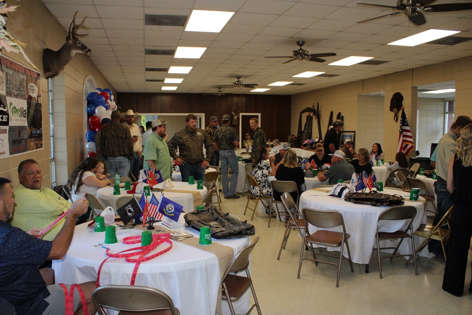 Guests at the VETDD214 2026 Benefit Banquet